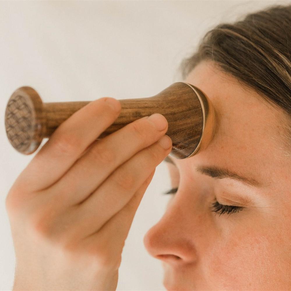 Radiant Skin Ritual | Ayurvedic Kansa Wand Facial Massage Kit
